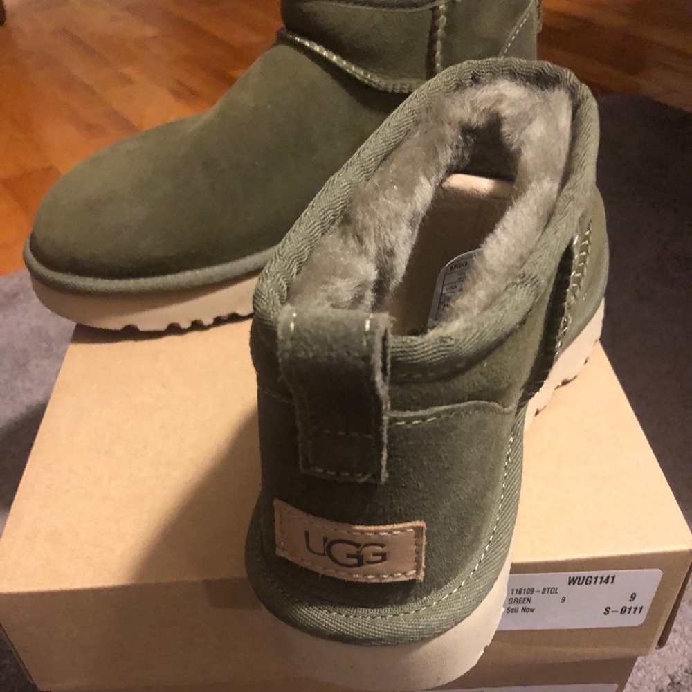 Brand NEW Olive Green ultra mini Uggs!